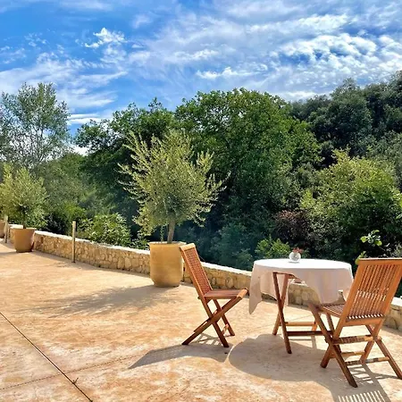 Couette-café Mas De Kyoto Nîmes-uzès 4*